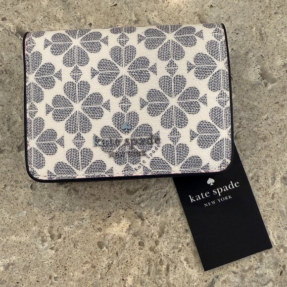 NWT KATE SPADE WALLET SIGNATURE SPADE FLOWER SMALL BIFOLD WALLET
